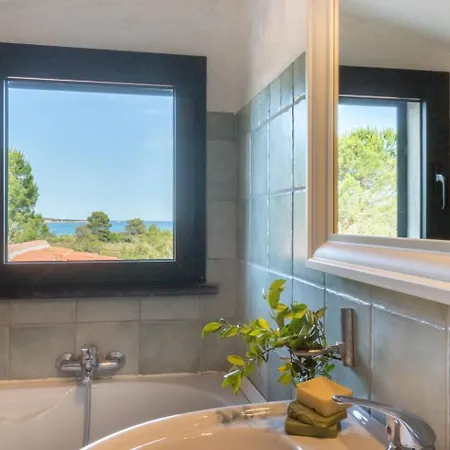 Con Accesso Privato Di Cala Brandinchi Holiday home