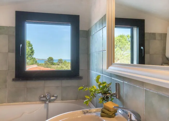 Con Accesso Privato Di Cala Brandinchi Ferienhaus